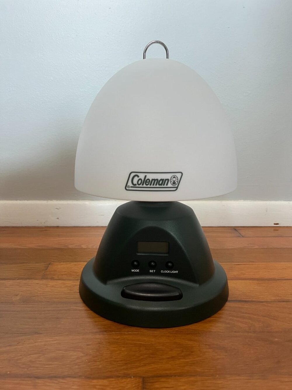 Coleman Deluxe Personal-Size Table Lamp | Vintage